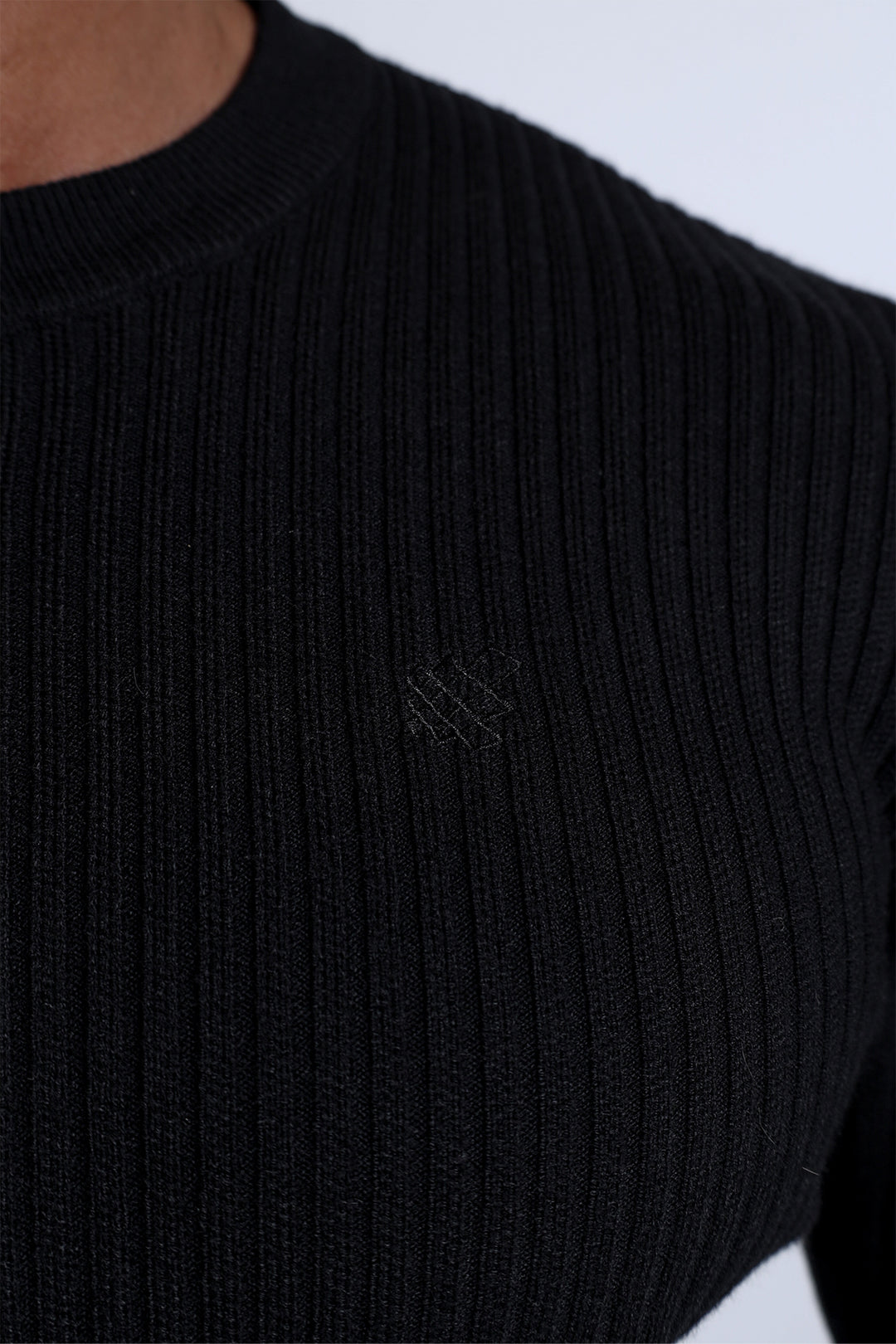 Ribbed Henley Collar Longsleeve  - Black